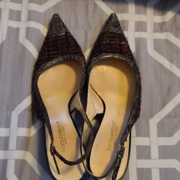 Dolce and Gabbana tweed and crocodile slingbacks - Picture 4 of 6